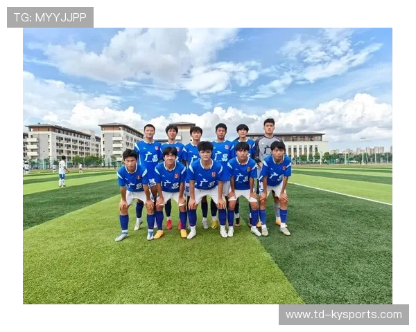 足球联赛完善俱乐部青训的资金监管与绩效评价办法，足球俱乐部青训试训2021